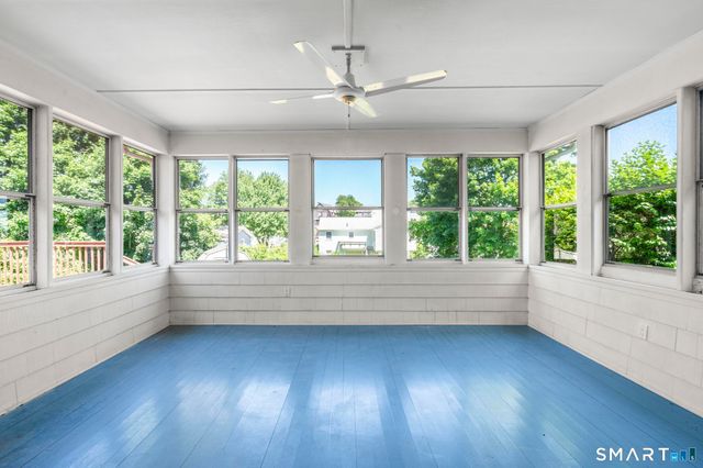 48 Prospect Avenue, East Lyme, CT 06357