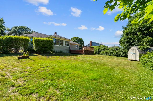 48 Prospect Avenue, East Lyme, CT 06357