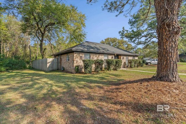 3016 Colburn Drive, Mobile, AL 36606