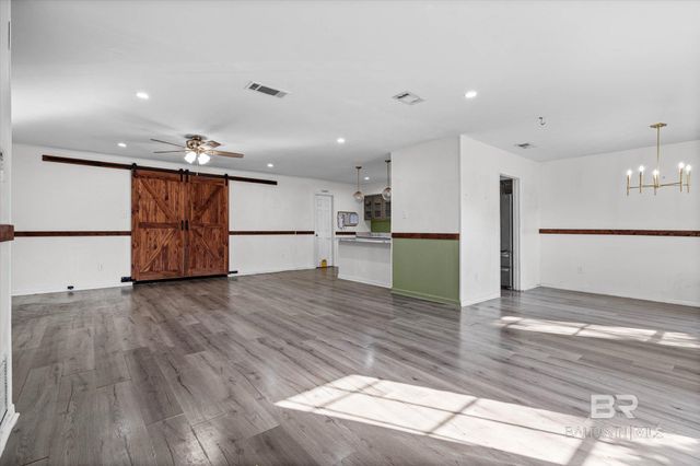 3016 Colburn Drive, Mobile, AL 36606