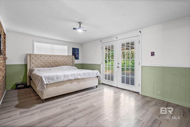 3016 Colburn Drive, Mobile, AL 36606