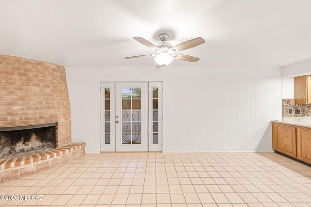 1909 W Omar Drive, Tucson, AZ 85704