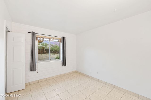 1909 W Omar Drive, Tucson, AZ 85704