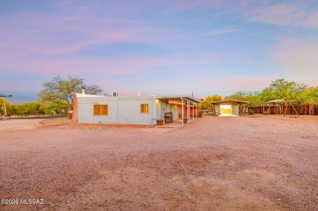 1909 W Omar Drive, Tucson, AZ 85704