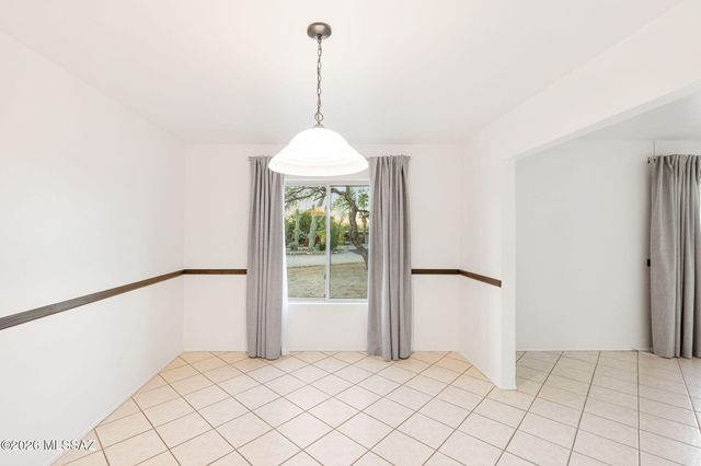 1909 W Omar Drive, Tucson, AZ 85704