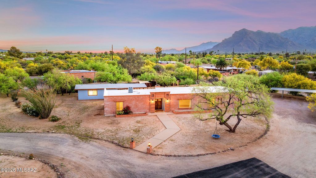 1909 W Omar Drive, Tucson, AZ 85704