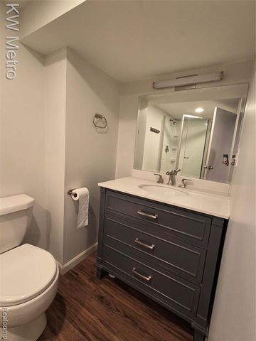 122 Jeffrey Avenue, Royal Oak, MI 48073
