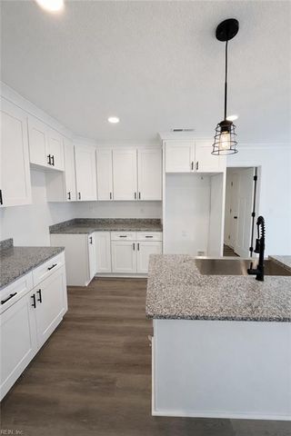 206 Main ST, Portsmouth, VA 23701