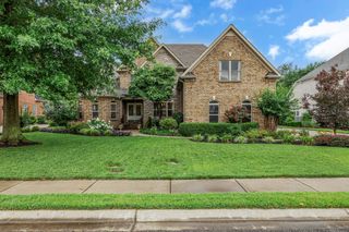2711 Crowne Pointe Dr, Murfreesboro, TN 37130