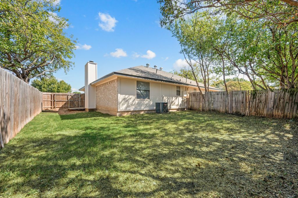 7712 Brandi Place, North Richland Hills, TX 76182 — photo 5