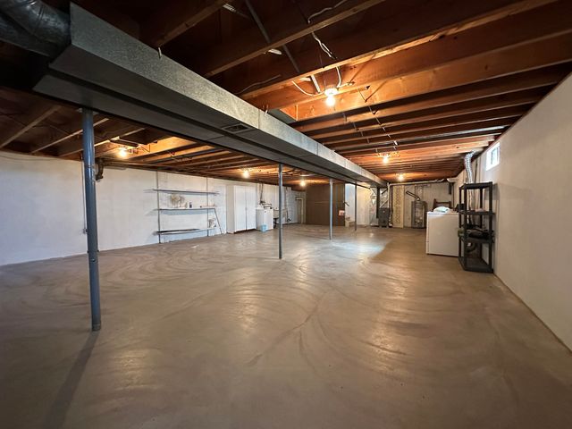 2230 N Kearney Drive, Saginaw, MI 48603