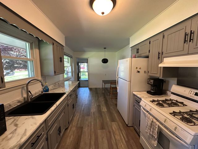 2230 N Kearney Drive, Saginaw, MI 48603