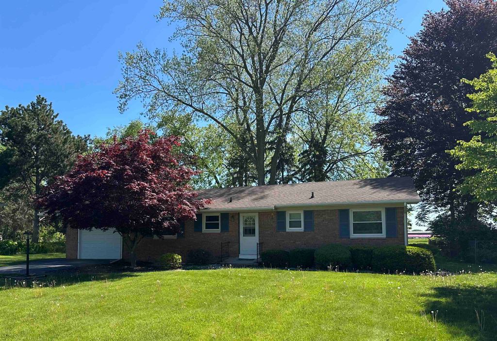 2230 N Kearney Drive, Saginaw, MI 48603