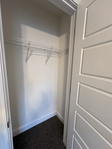 1101 Whitney Dr, Clarksville, TN 37042