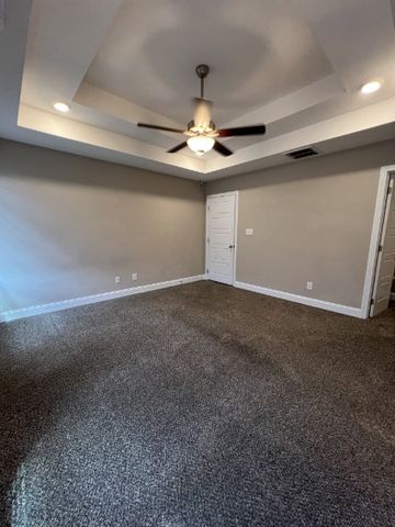 1101 Whitney Dr, Clarksville, TN 37042