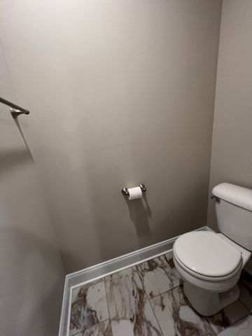 1101 Whitney Dr, Clarksville, TN 37042