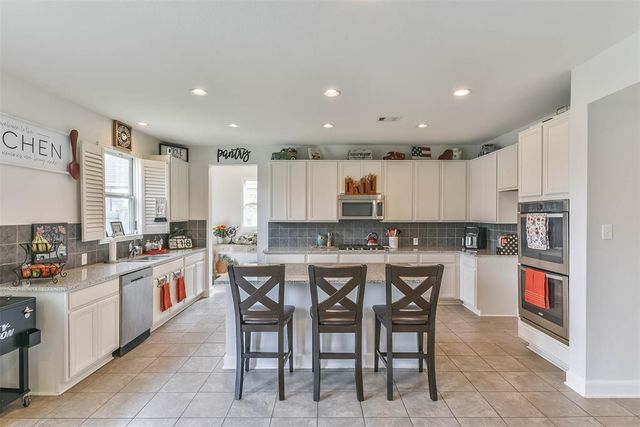 25210 Quiet Run Trail, Richmond, TX 77406