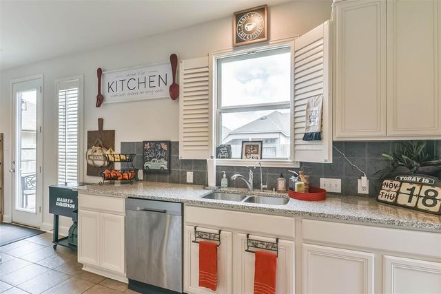 25210 Quiet Run Trail, Richmond, TX 77406