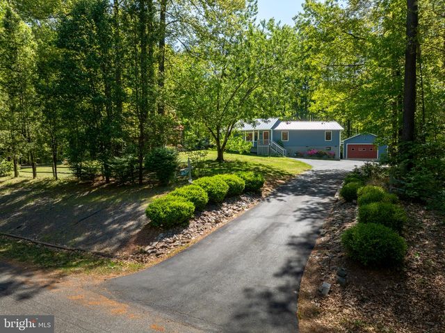 3319 VIOLA WAY, Bumpass, VA 23024