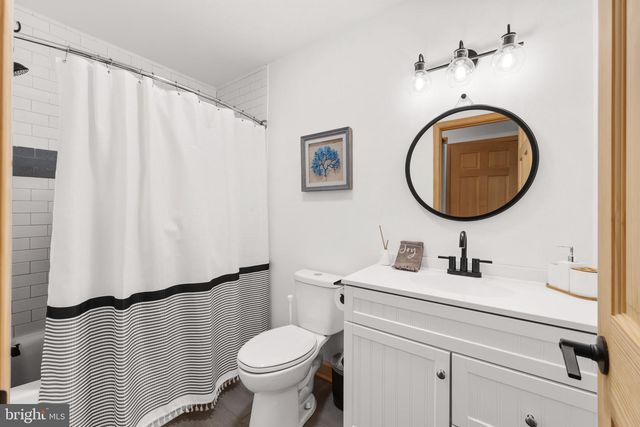3319 VIOLA WAY, Bumpass, VA 23024