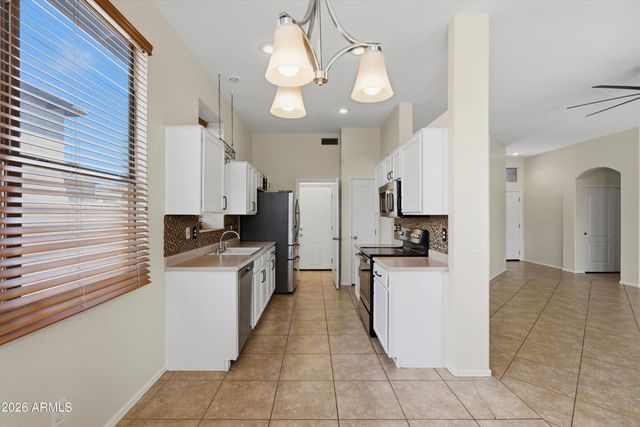 3657 E CALEB Way, Gilbert, AZ 85234