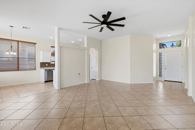 3657 E CALEB Way, Gilbert, AZ 85234