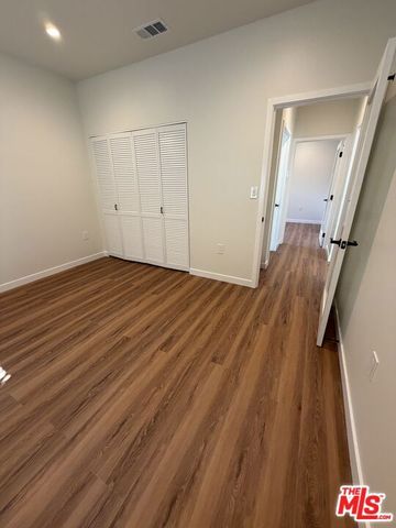 2715 W 95th Street, Inglewood, CA 90305