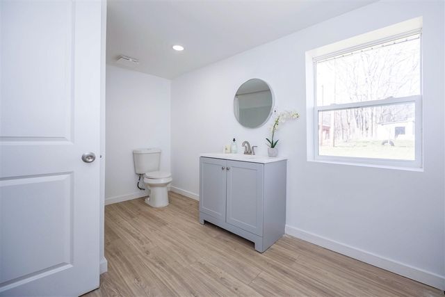 5424 Oakville Waltz Road, New Boston, MI 48164
