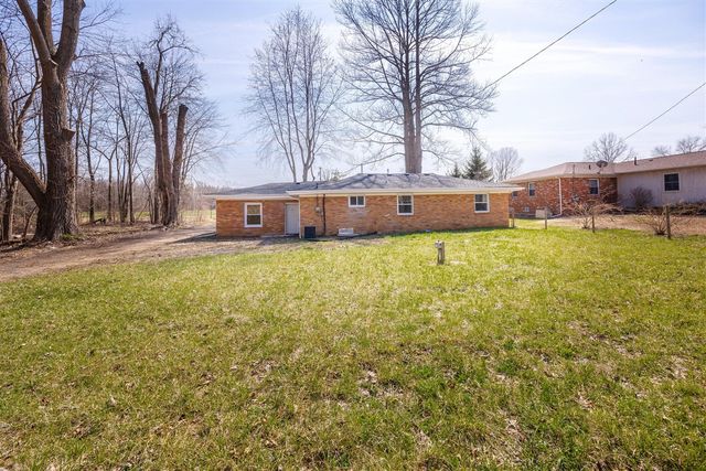 5424 Oakville Waltz Road, New Boston, MI 48164
