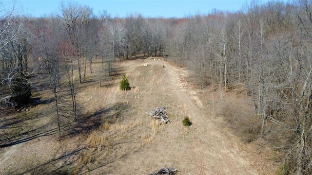 5424 Oakville Waltz Road, New Boston, MI 48164