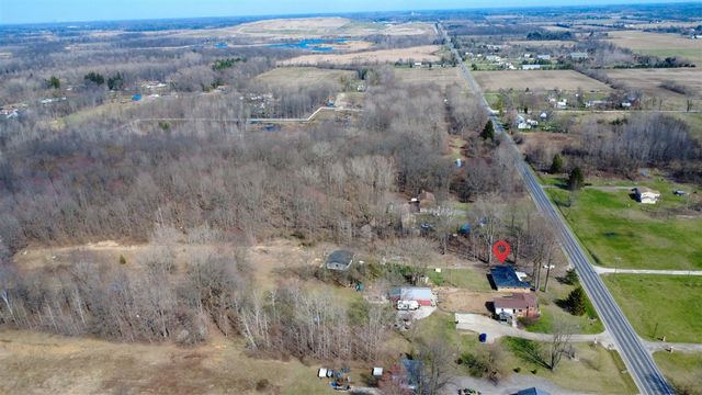 5424 Oakville Waltz Road, New Boston, MI 48164
