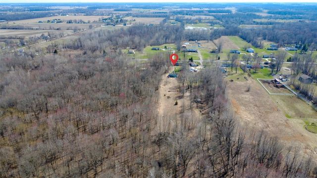 5424 Oakville Waltz Road, New Boston, MI 48164