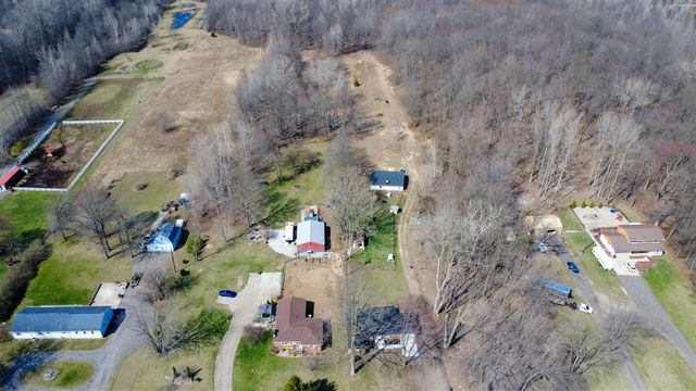 5424 Oakville Waltz Road, New Boston, MI 48164