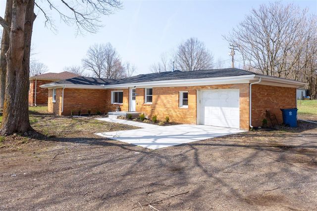 5424 Oakville Waltz Road, New Boston, MI 48164