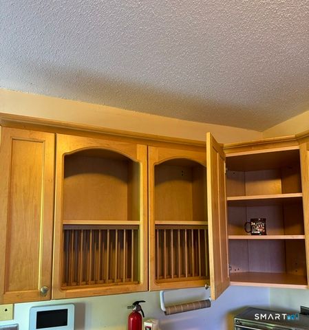 89 Lenox Avenue N, New Haven, CT 06513