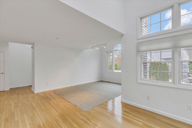 9 Red Cedar Rd 9, Mashpee, MA 02649