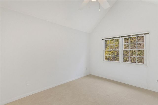 9 Red Cedar Rd 9, Mashpee, MA 02649