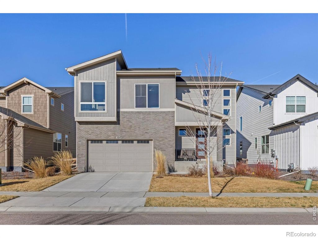 5043 Oakley Drive, Timnath, CO 80547