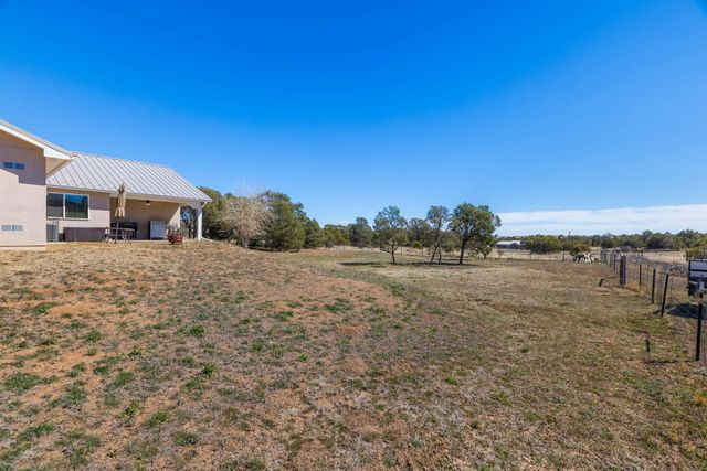 22 Trade Court, Edgewood, NM 87015