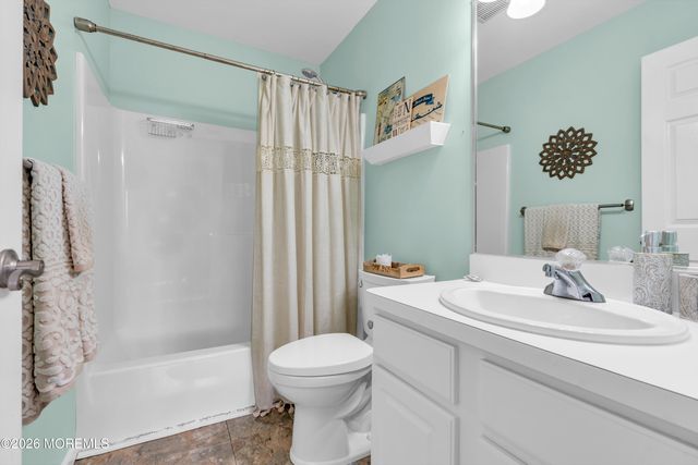 356 Leeward Road, Manahawkin, NJ 08050