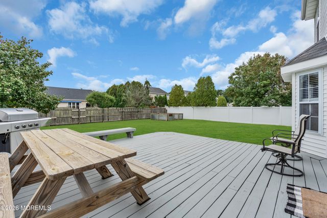 356 Leeward Road, Manahawkin, NJ 08050