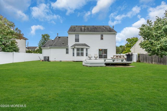 356 Leeward Road, Manahawkin, NJ 08050