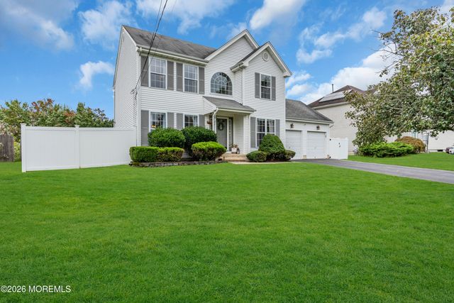 356 Leeward Road, Manahawkin, NJ 08050