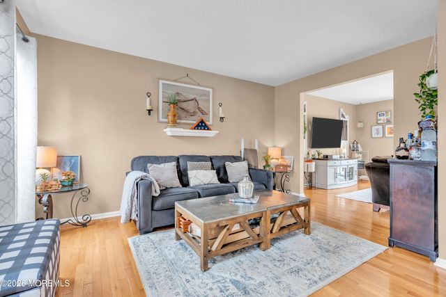 356 Leeward Road, Manahawkin, NJ 08050