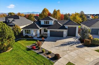 4448 W Star Hollow Ct, Meridian, ID 83646