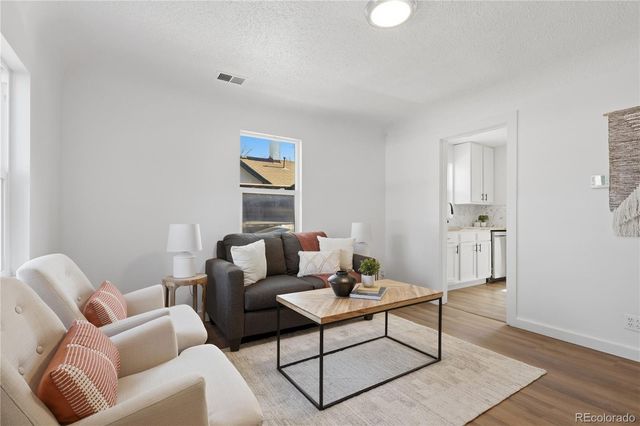 1334 Havana Street, Aurora, CO 80010