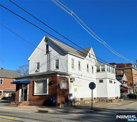636, #3 Ringwood Avenue 3, Wanaque, NJ 07465
