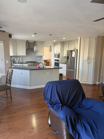 1336 Red Teal Dr, Newman, CA 95360