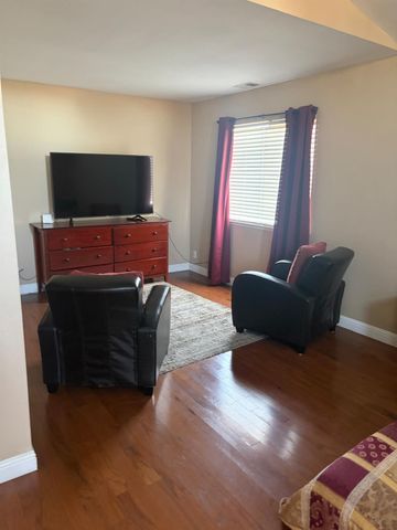 1336 Red Teal Dr, Newman, CA 95360