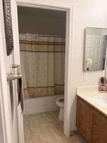 1336 Red Teal Dr, Newman, CA 95360